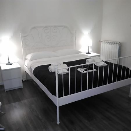 B&B Del Toscano Κατάνια Εξωτερικό φωτογραφία