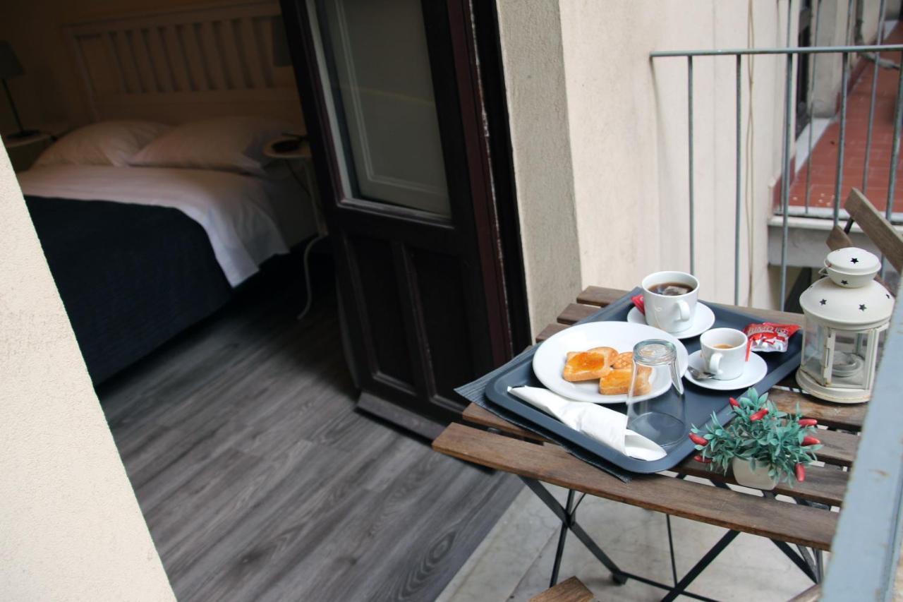 B&B Del Toscano Κατάνια Εξωτερικό φωτογραφία