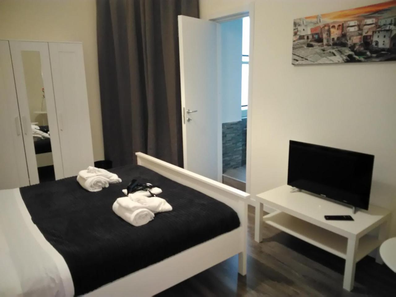 B&B Del Toscano Κατάνια Εξωτερικό φωτογραφία